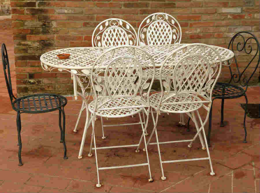 How To Paint Metal Patio Furniture