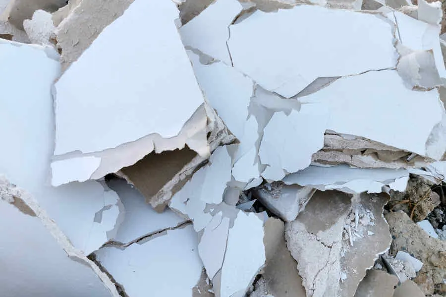 How to Remove Drywall Quickly, Easily, and Mess Free 4 sledgehammer drywall removal