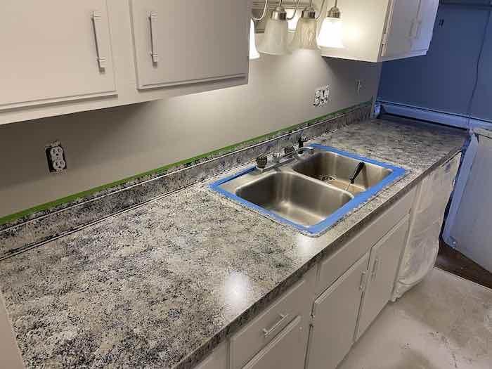 Best Countertop Paint Kits For Refinishing Your Countertops DIY