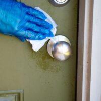 How to paint a metal front door