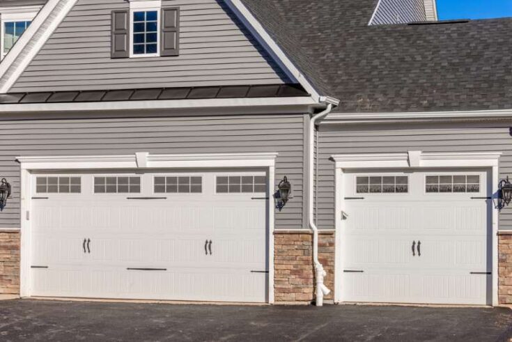 9 Great Looking Garage Door Paint Ideas - DIY Painting Tips