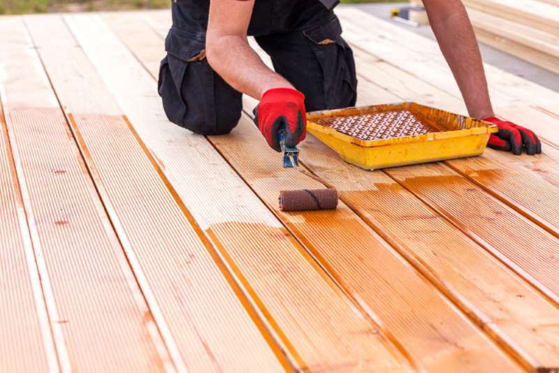 Best Exterior Wood Stain DIY Painting Tips