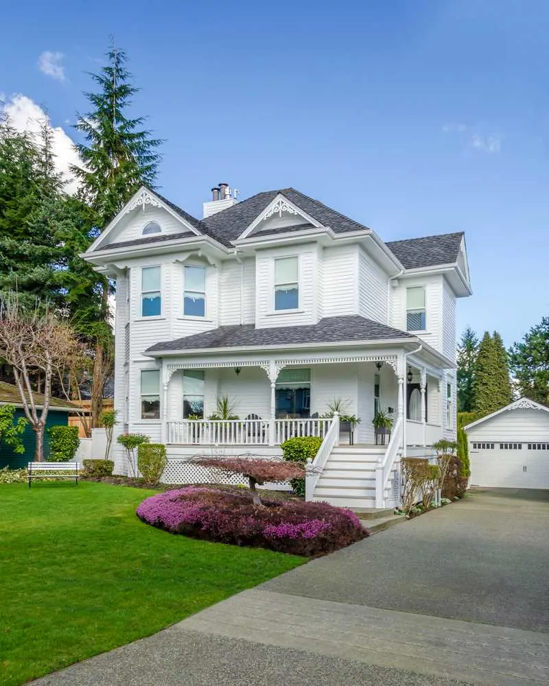 Best Benjamin Moore Exterior Paint 3 A house painted with Benjamin Moore paint