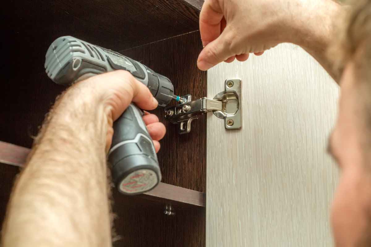 How to Paint Laminate in 9 Steps the Complete Guide DIY Painting Tips