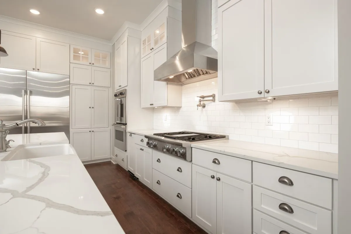 The Best White Paint for Kitchen Cabinets