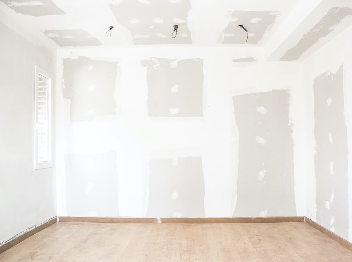 When to Use 1/2 Inch Drywall and When to Upgrade to 5/8 Factors to
