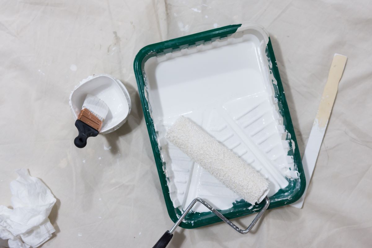 How to Paint With a Roller Save Time & Your Back! DIY Painting Tips