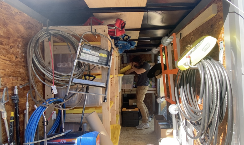 Ryan getting tools